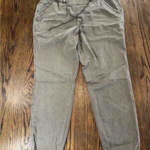 Maurice’s jogger style cargo pants